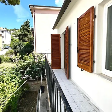 S342 - Sirolo, Comodo Trilocale Vicino Al Centro Сироло